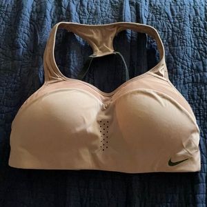 girls nike XS, sports bra